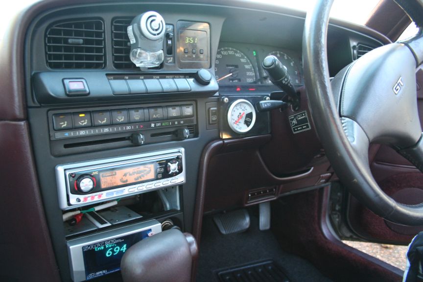 http://ribfeast.no-ip.com/cressida/interior.jpg